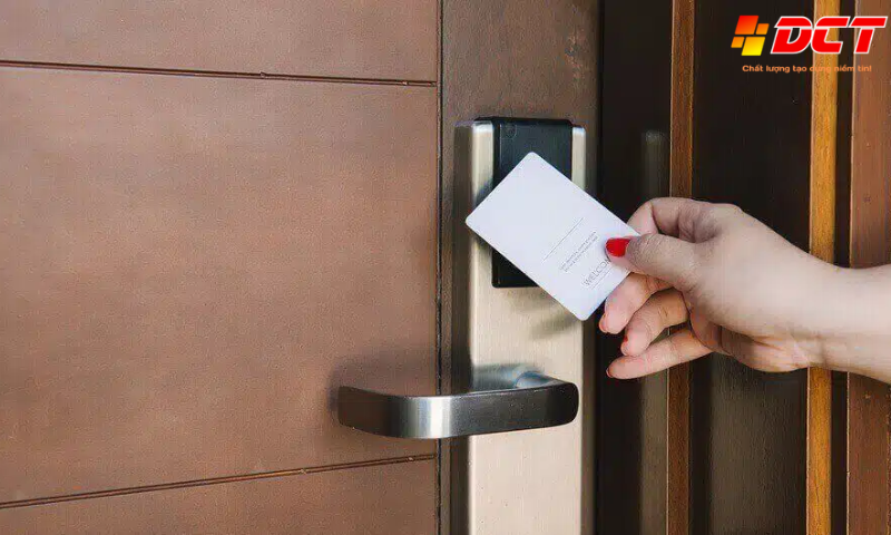 Khóa thẻ từ Miwa Nhật Bản